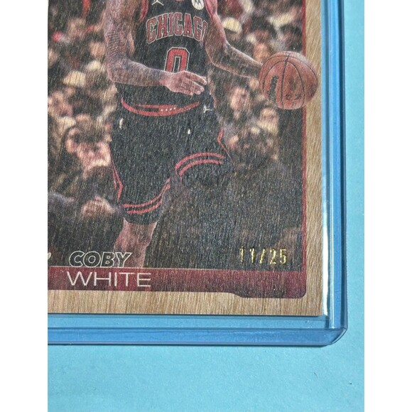 2025-26 Topps Flagship Basketball -Bulls Coby White #34 Wood ser. #11/25 - Picture 3 of 4